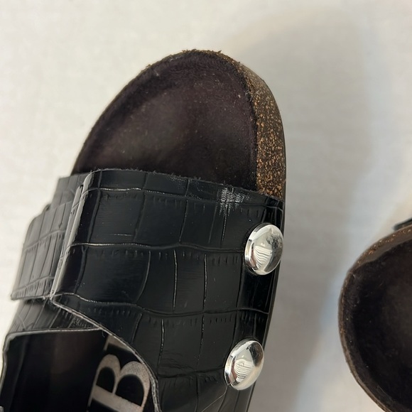 Sam & Libby Black Slide Sandals 7 - Picture 9 of 16